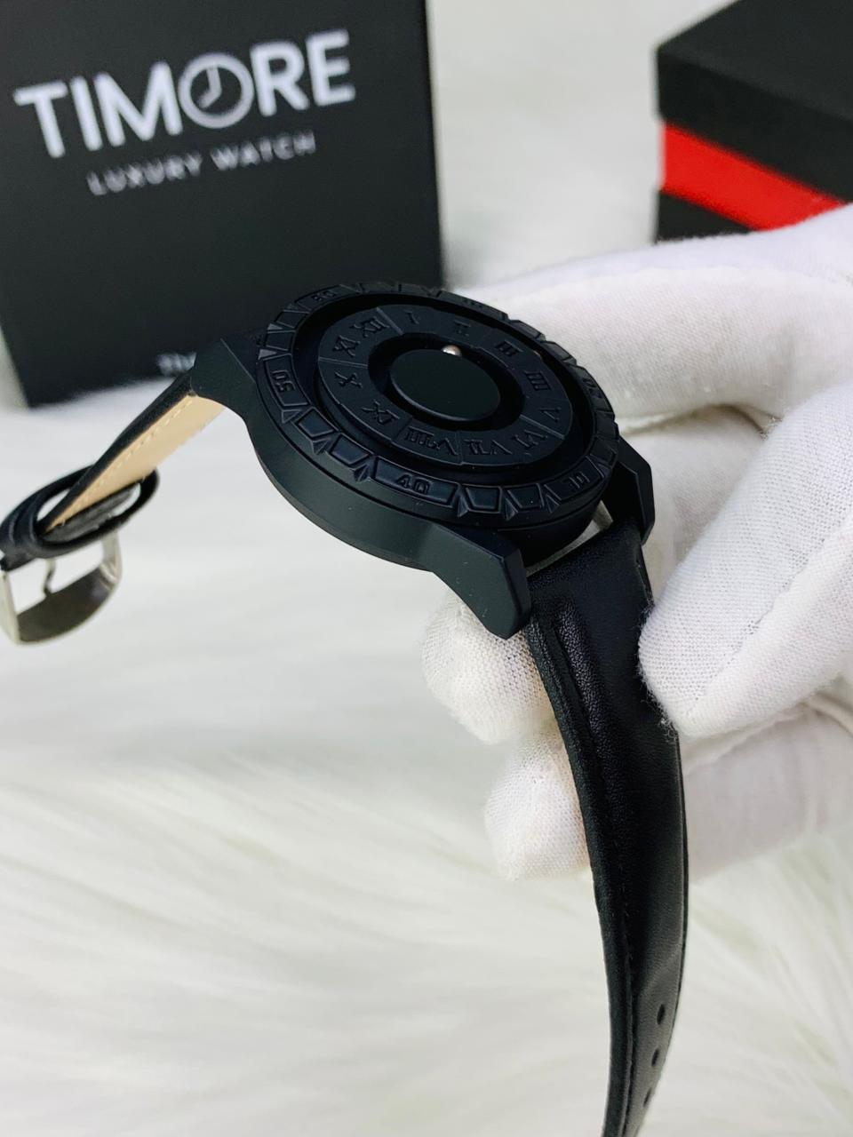 Modern Magnetic Ball Watch